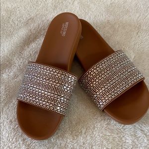 Mossimo jeweled slides